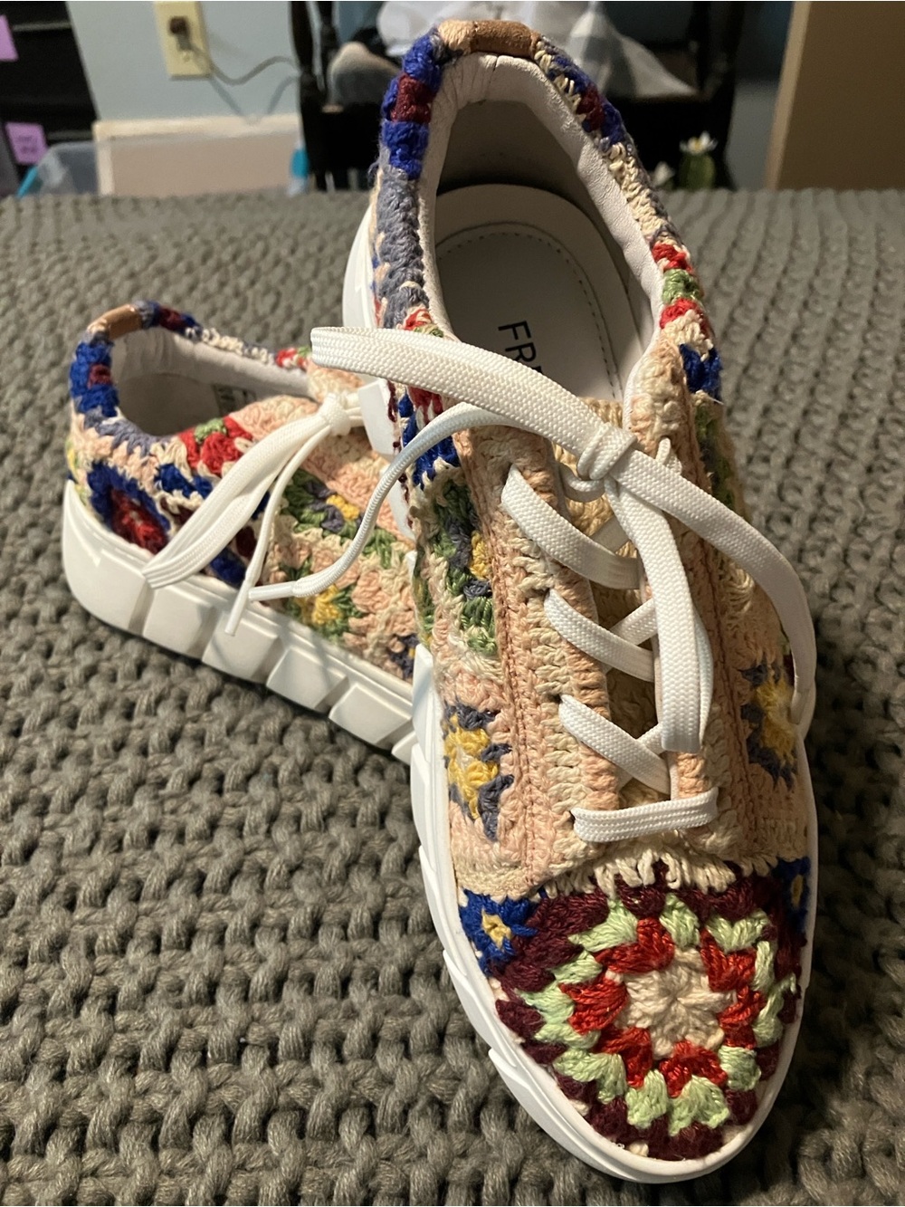 NWOT Free People Catch Me If You Can platform sneakers Size 8